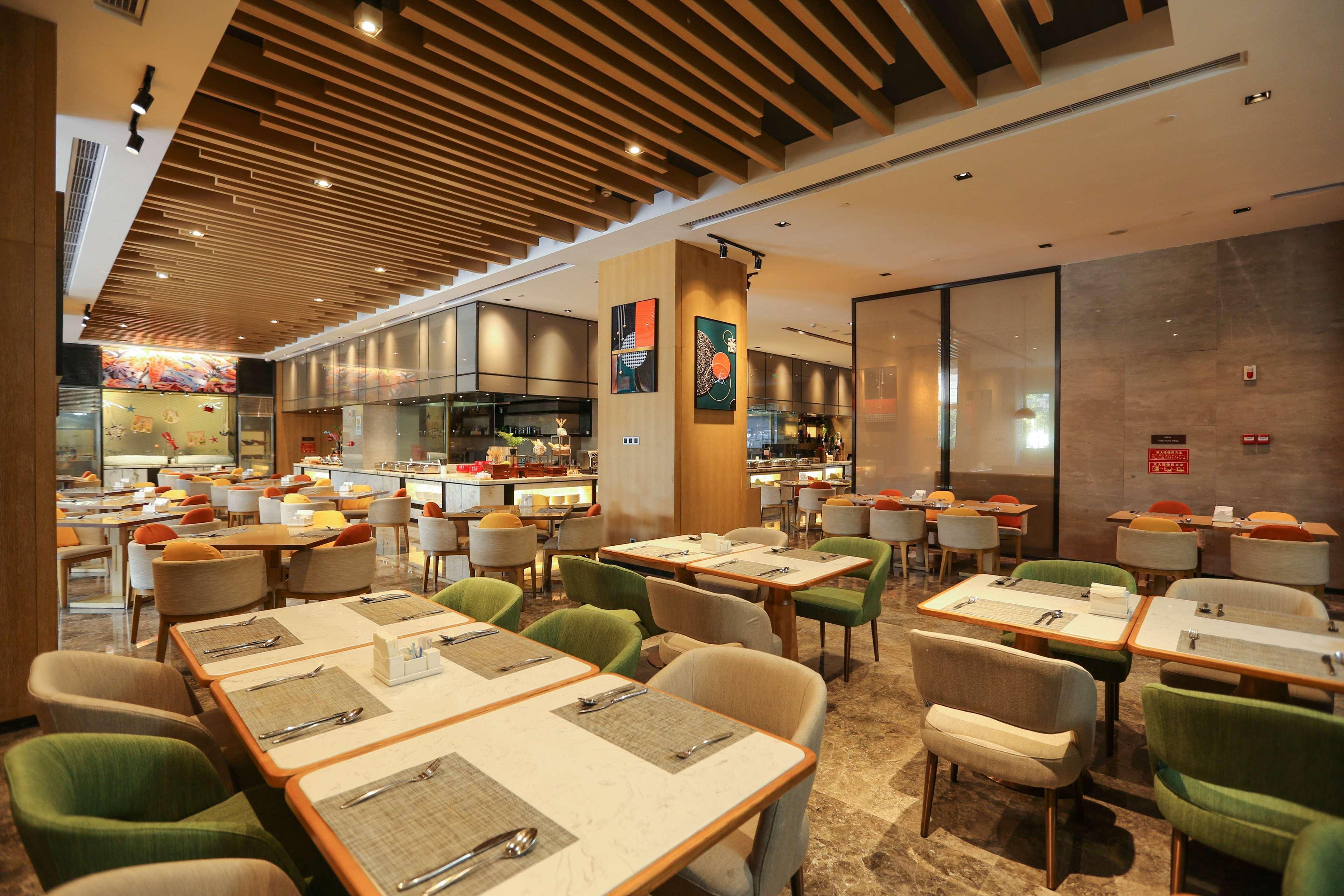 Hilton Garden Inn Фошань Екстер'єр фото