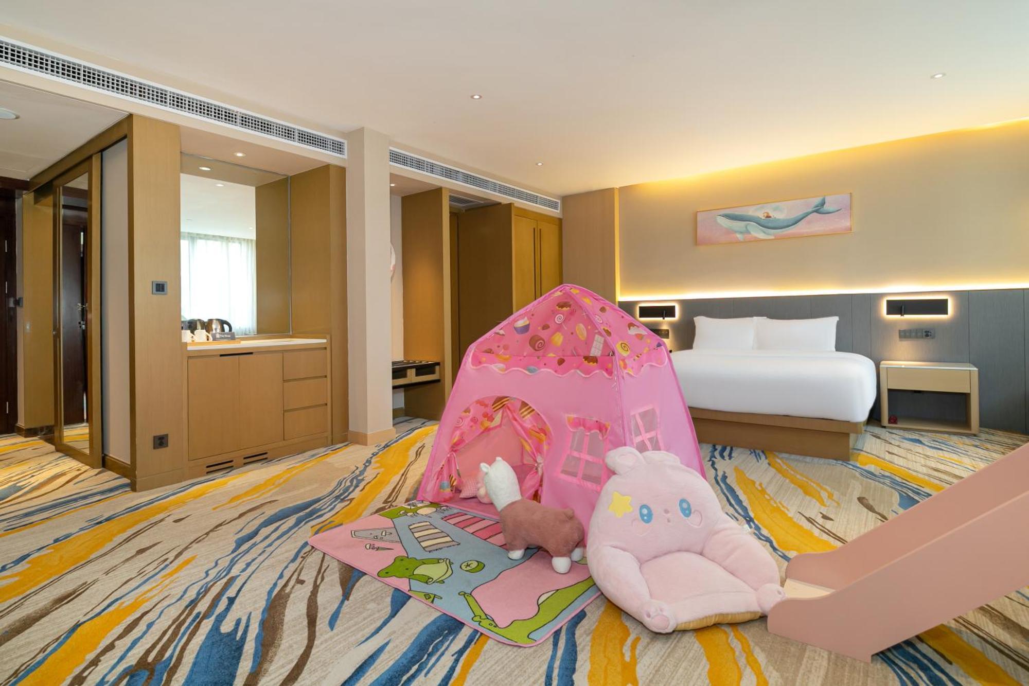 Hilton Garden Inn Фошань Екстер'єр фото