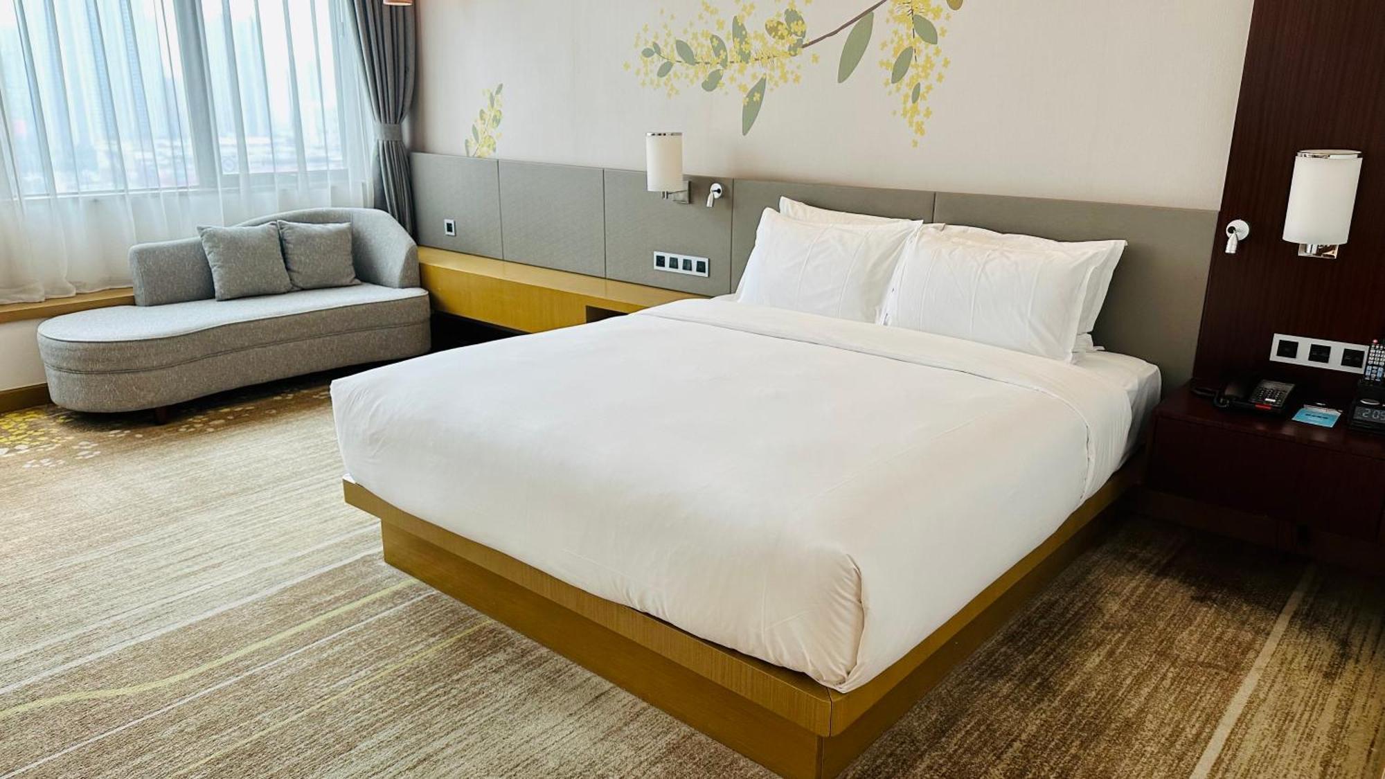 Hilton Garden Inn Фошань Екстер'єр фото